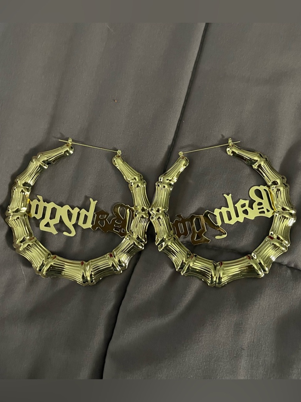 Old English Font Word 9cm elegant Large Bamboo Earrings - Picture 7 of 7